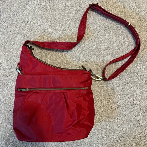 Travelon Anti-Theft Signature 3 Compartment Crossbody, Cayenne, Straight Pocket - Picture 1 of 11
